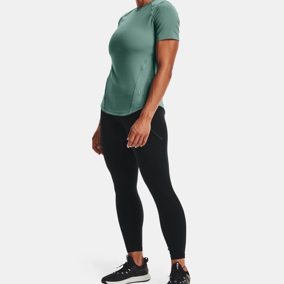 NWT Women's UA HydraFuse Short Sleeve - Picture 1 of 3